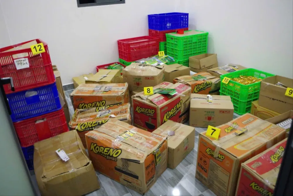 sản xuất dầu gió giả.jpg