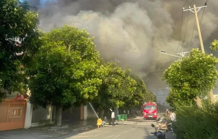 khu công nghiệp (4).jpg