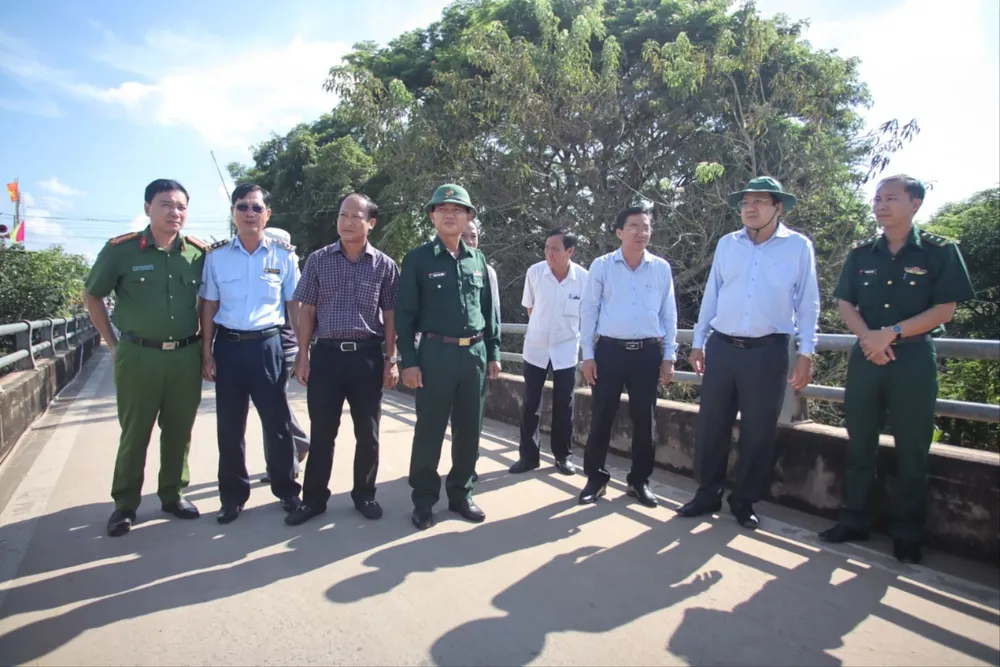 vận chuyển trái phép .JPG