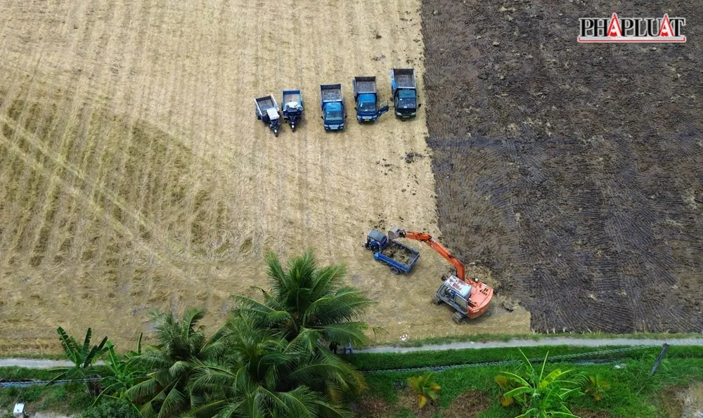 khai thac đất mặt 10.JPG