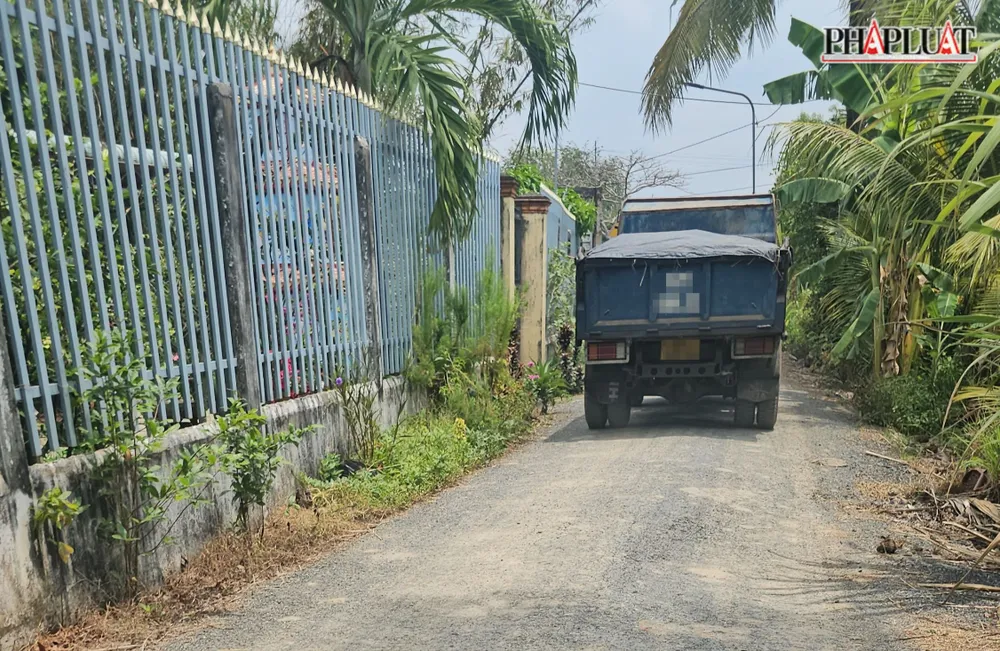 khai thac đất mặt 7.jpg