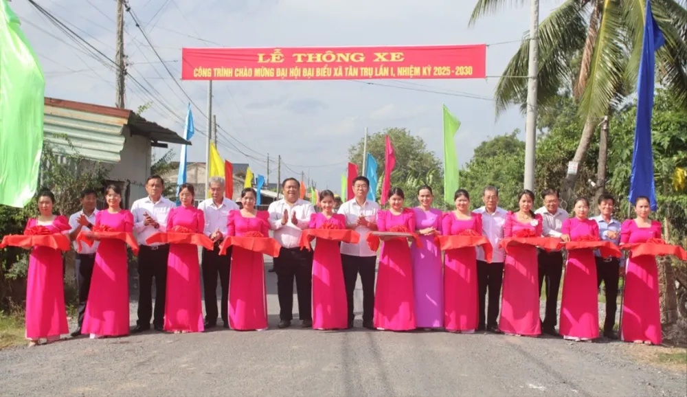 khánh thành tuyến đường.jpg