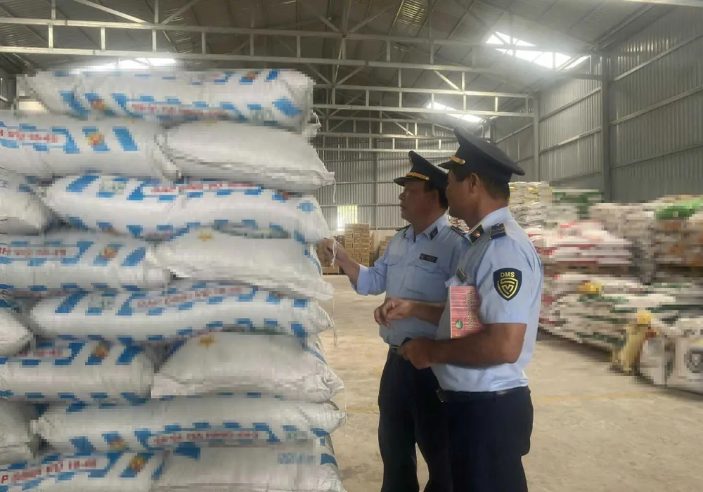 vật tư nông nghiệp (1).jpg