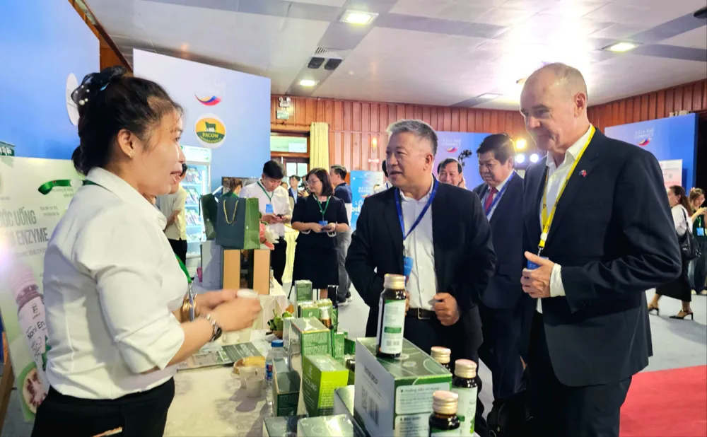 Chuyển đổi số.jpg