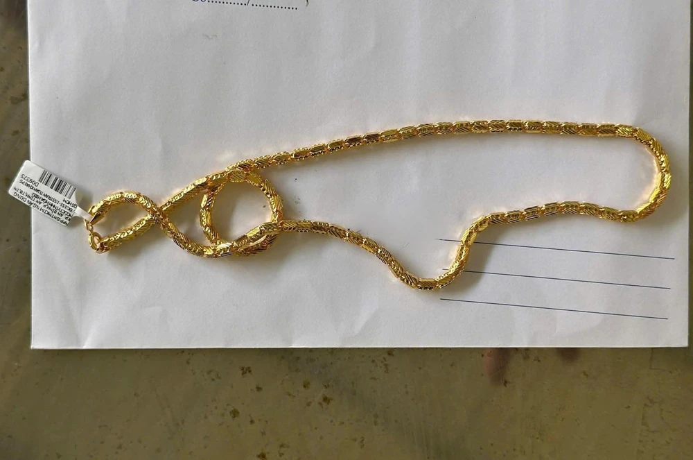 giật dây chuyền 1.jpg