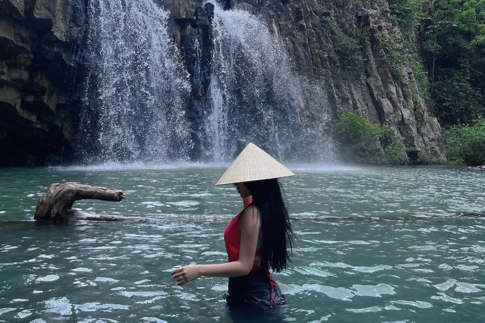 Phong cảnh thiên nhiên hữu tình ở Mũi Điện. ẢNH: TUYẾT ANH Phong cảnh thiên nhiên hữu tình ở Mũi Điện. ẢNH: TUYẾT ANH