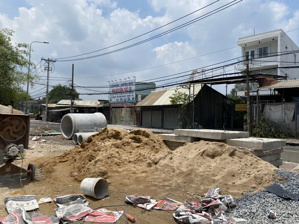 Dự kiến dự án nâng cấp đường sẽ hoàn thành vào tháng 6-2024. cong-hop1.jpg