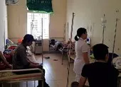 Nhóm du khách bị ngộ độc nghi do ăn bánh tráng thịt heo ảnh 2 Nhiều người nhập viện nghi ngộ độc sau ăn tiệc cưới