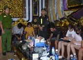 32 nam nữ dương tính ma túy tại quán karaoke