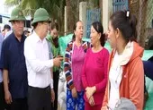 Phó Thủ tướng Trịnh Đình Dũng kiểm tra chống bão ở Bình Định