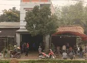 Hỏa hoạn thiêu rụi cả ô tô tải cẩu ở bãi phế liệu ảnh 3 Công an điều tra vụ hỏa hoạn khiến mẹ cùng 2 con nhỏ tử vong