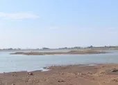 Dầm mưa lớn suốt đêm tìm thi thể nam sinh lớp 9 ở Đà Nẵng ảnh 2 2 vụ đuối nước lúc cào hến ở hồ Ea Kao