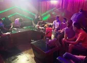 21 nam nữ phê ma túy trong quán karaoke ở Đà Nẵng