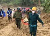 Sạt lở Trà Leng: Tiếng khóc thấu trời giữa rừng sâu! ảnh 6 Nỗ lực tìm kiếm người mất tích trong vụ sạt lở ở Trà Leng