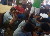 Tạm giữ gần 200 thùng chứa bài dùng đánh bạc ảnh 2 1 cựu Cảnh sát hình sự Công an quận Tân Phú tổ chức đánh bạc