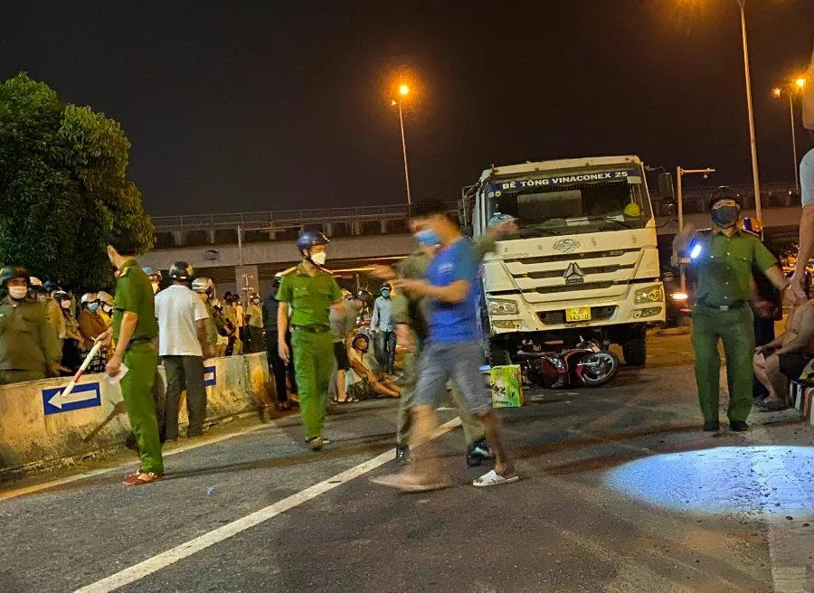 Hiện trường vụ tai nạn. Ảnh: HẢI HIẾU