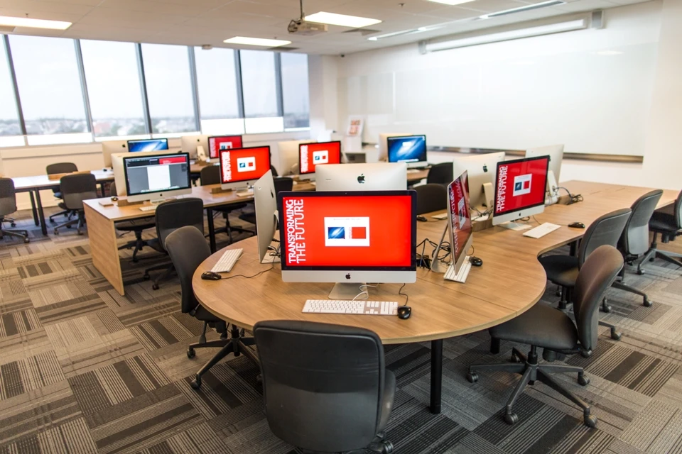 Ngôi trường có cơ sở vật chất sang chảnh nhất TP.HCM ảnh 7