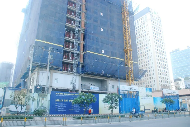 Doanh nghiệp địa ốc đua nhau hồi sinh dự án “trùm mền” ảnh 1