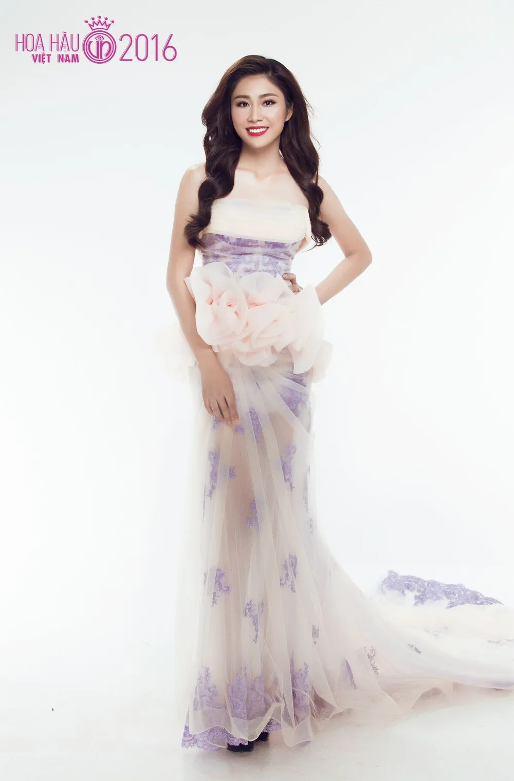 Thí sinh 'Hoa hậu VN 2016' lộng lẫy khoe áo dạ hội ảnh 15 Thí sinh 'Hoa hậu VN 2016' lộng lẫy khoe áo dạ hội ảnh 15