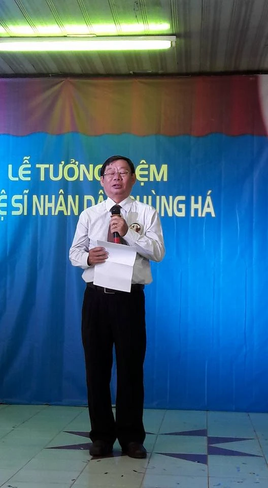 Đông đảo giới nghệ sĩ quy tụ về lễ tưởng niệm NSND Phùng Há