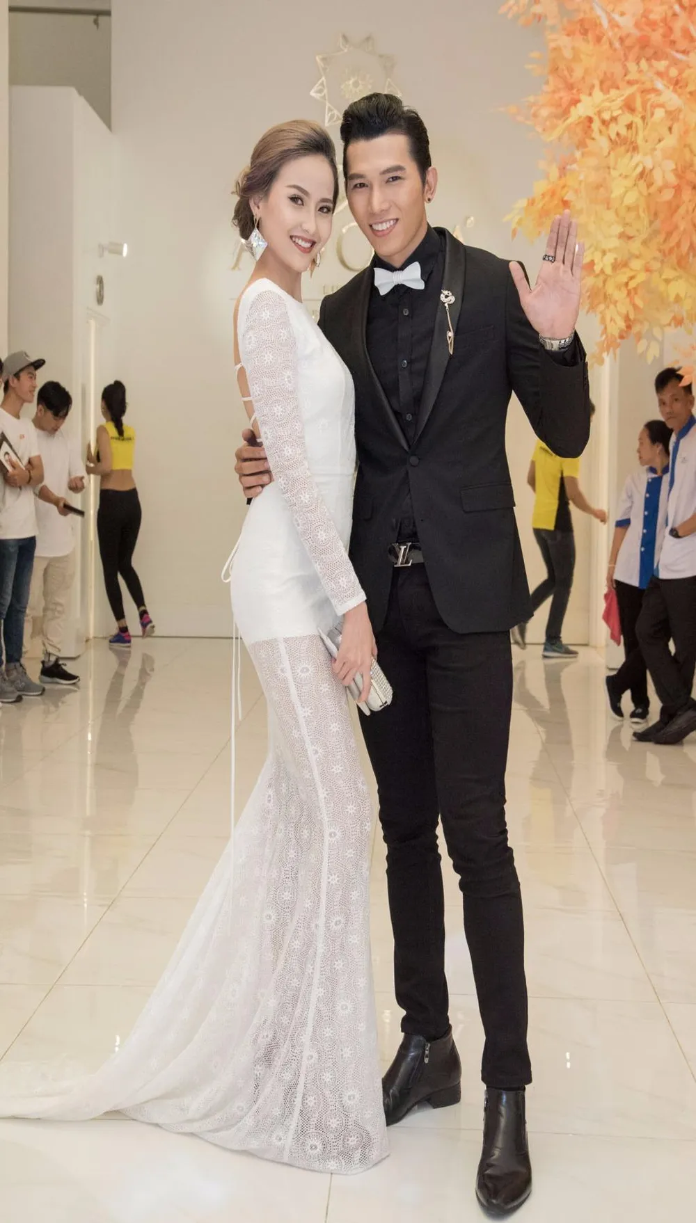 Ngọc Tình và người đẹp Khánh Ngân.