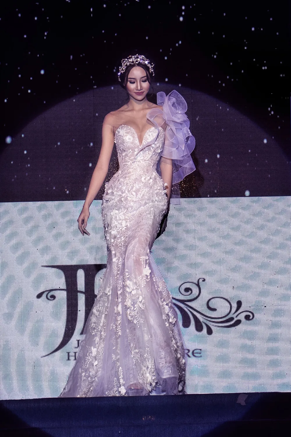 Choáng ngợp dàn hoa hậu,hoa khôi hóa thân thành nữ thần ảnh 10