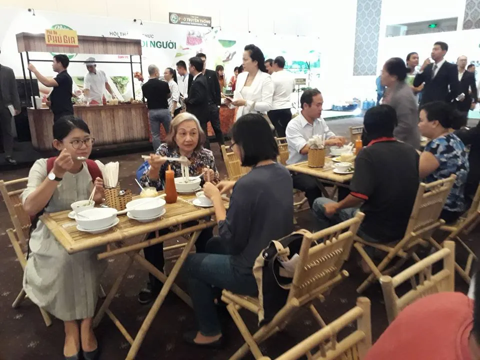 'Chuyện của Phở': Ở đâu phở cũng ngon ảnh 4 'Chuyện của Phở': Ở đâu phở cũng ngon ảnh 4