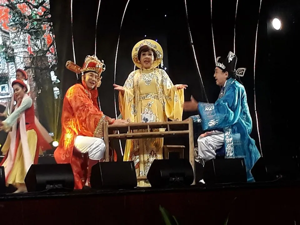 Hình ảnh TP.HCM trọng thể trao tặng danh hiệu NSND, NSƯT ảnh 22