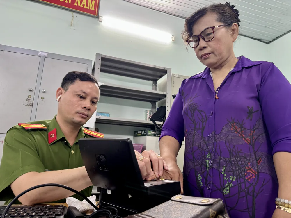 Sinh trắc học ADN.jpeg