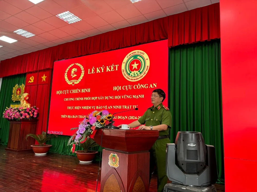 Thiếu tướng Vũ Đức Khiển - phó chủ tịch Hội Cựu CAND TP.HCM. Ảnh: THANH BÌNH 1I9QEGSAK_4RLLM2.jpeg