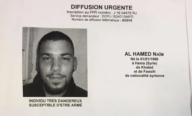 Người Syria bí ẩn trong các vụ đánh bom của IS tại Paris và Brussels ảnh 1