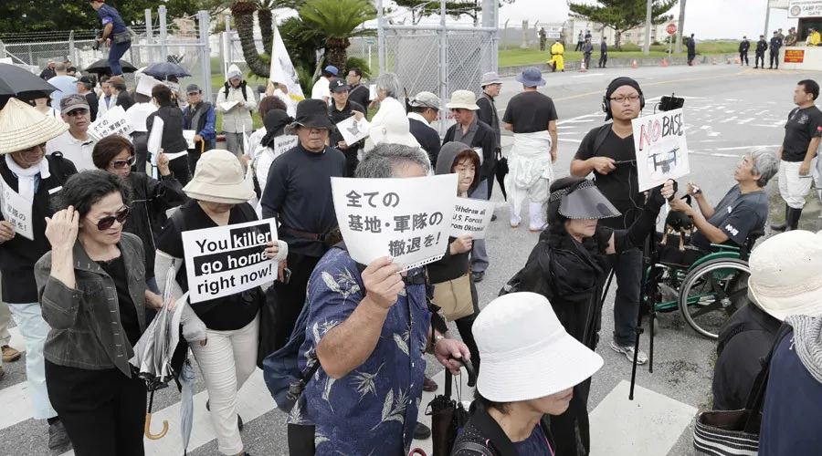 Rời TP.HCM, ông Obama sang Nhật gặp Thủ tướng Abe trong ngày 25-5 ảnh 1