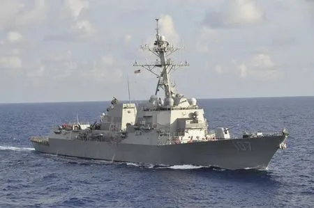 Tàu khu trục USS Gravely của Mỹ vừa đối đầu với tàu Nga ở Địa Trung Hải. 