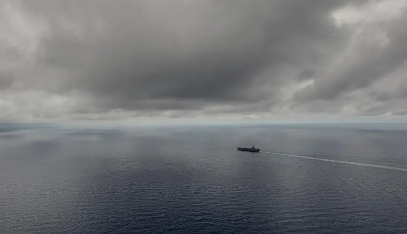 Tàu sân bay USS Ronald Reagan tuần tra biển Đông ngày 5-7. 