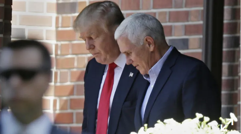 Ông Trump và ông Mike Pence tại TP Indianapolis ngày 13-7. 