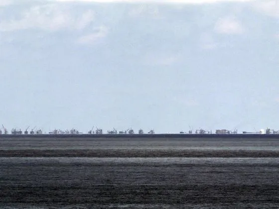 Trung Quốc cải tạo trái phép đá Subi ở quần đảo Trường Sa của Việt Nam. 