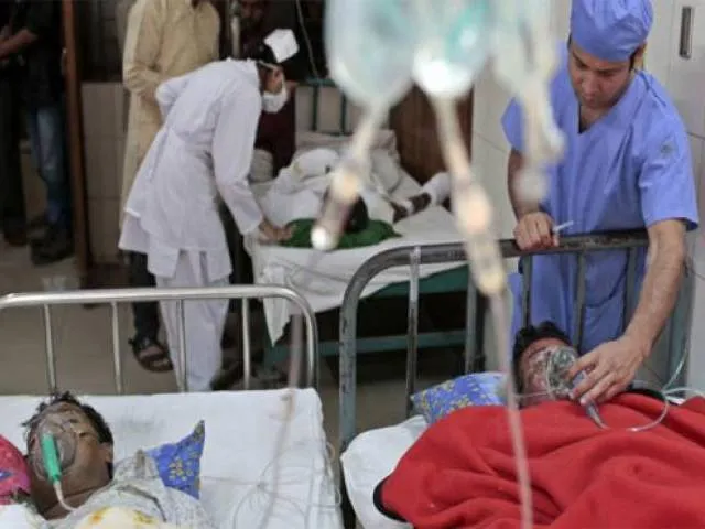 Nổ khí amoniac, 200 người phải cấp cứu ảnh 2 Nổ khí amoniac, 200 người phải cấp cứu ảnh 2