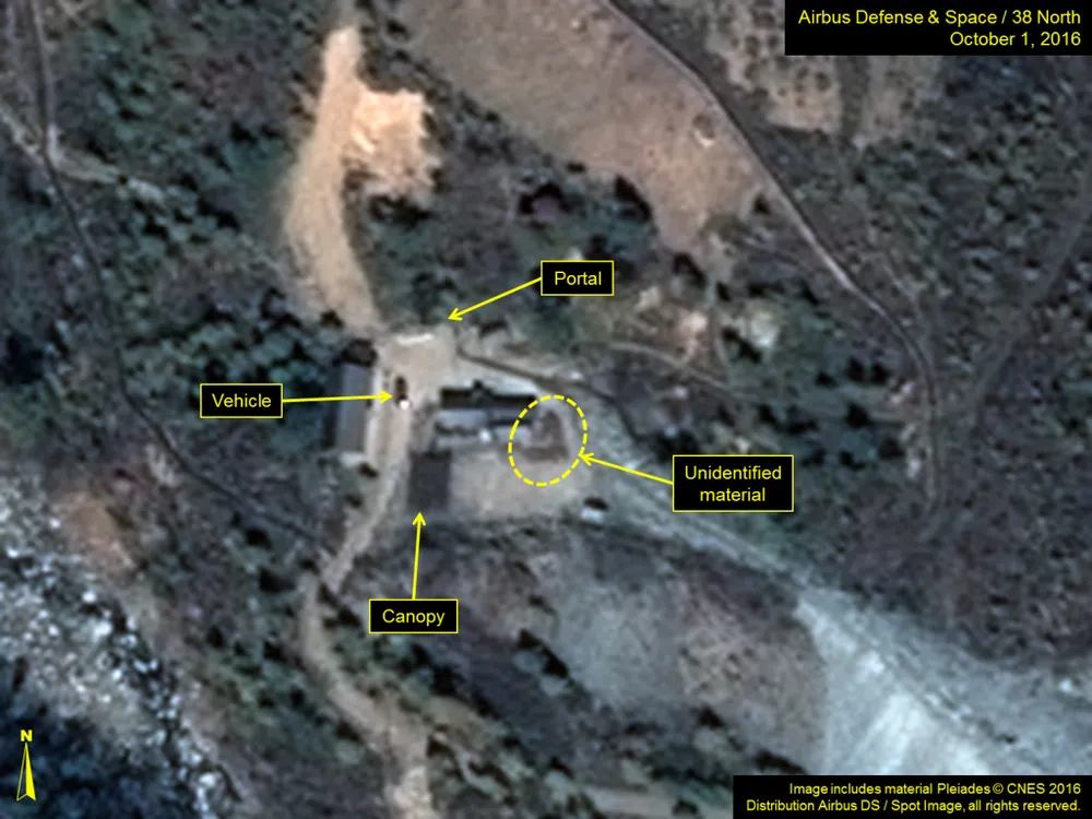 Hình ảnh vệ tinh chụp lại khu vực cổng bắc của khu thử nghiệm Punggye-ri gần đây. 