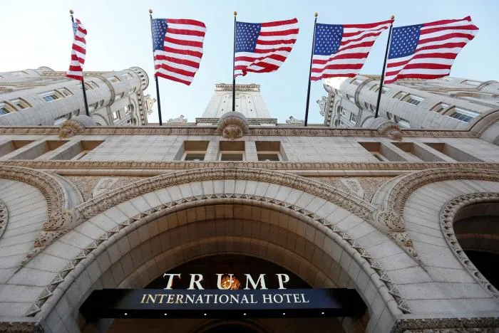 Khách sạn Trump International Hotel ở thủ đô Washington (Mỹ).