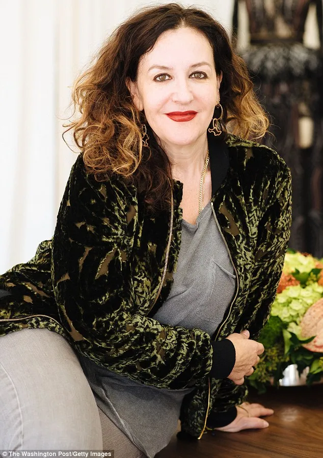 Bà Sophie Theallet. 