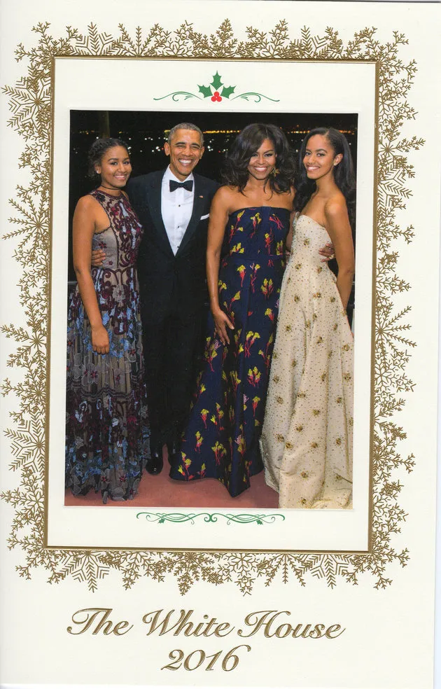 Gia đình Tổng thống Obama trong tấm thiệp Giáng sinh của Nhà Trắng 2016. Ảnh: HUFFINGTON POST