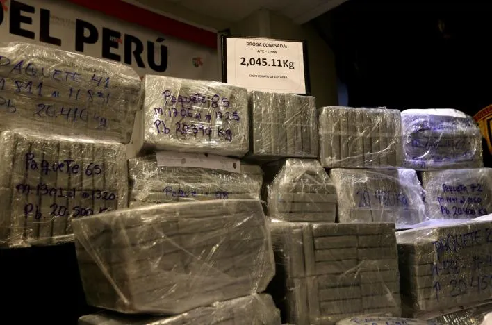 Cảnh sát Peru tịch thu hơn 2 tấn cocaine. Ảnh: REUTERS
