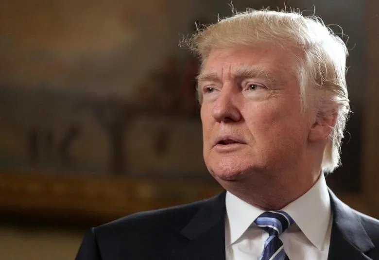 Tổng thống Mỹ Donald Trump sẽ hứng đơn kiện về xung đột lợi ích. Ảnh: REUTERS