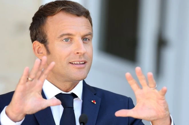 Ông Macron từng rất cởi mở với truyền thông. Ảnh: AP