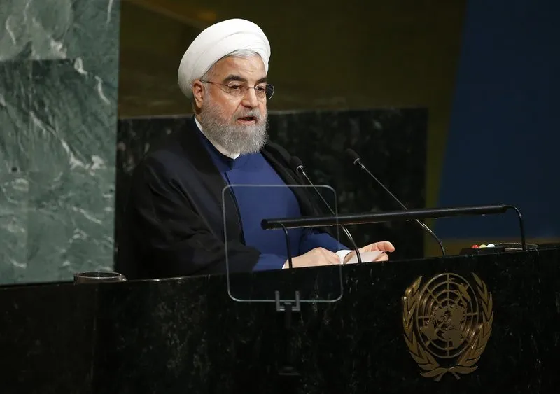 Tổng thống Iran Rouhani phát biểu trước Đại Hội đồng LHQ, lên án Tổng thống Mỹ Trump “kiêu căng, vô lý”. Ảnh: AP