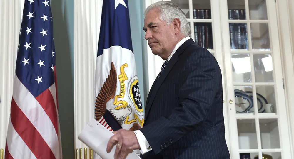 Ngoại trưởng Tillerson sẽ từ chức vì bị ông Trump làm bẽ mặt về Triều Tiên? Ảnh: AP