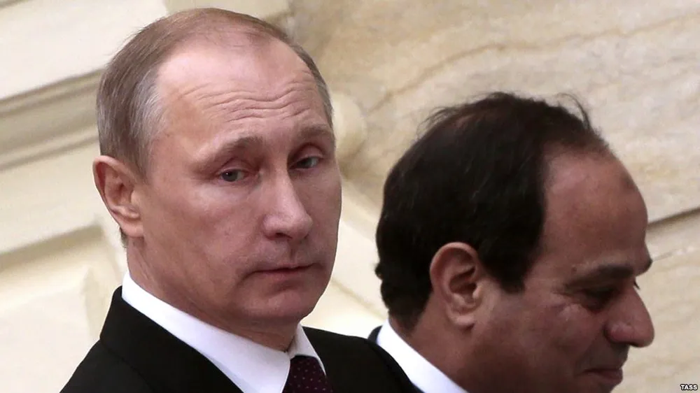Tổng thống Nga Putin (trái) và Tổng thống Ai Cập al-Sisi tại Cairo (Ai Cập) tháng 2-2015. Ảnh: TASS