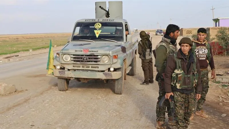 Các tay súng người Kurd (YPG) ở Syria bị Thổ Nhĩ Kỳ xem là khủng bố. Ảnh: REUTERS