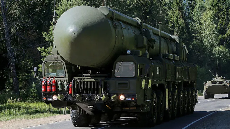 Hệ thống tên lửa đạn đạo xuyên lục địa Yars S-24 của Nga có tầm bắn tới 12.000km. Ảnh: GLOBAL LOOK PRESS