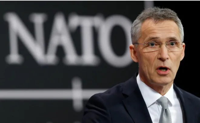 Tổng Thư ký NATO Jens Stoltenberg tại cuộc họp báo trong khuôn khổ một hội nghị bộ trưởng NATO ở Brussels (Bỉ) ngày 15-2. Ảnh: REUTERS
